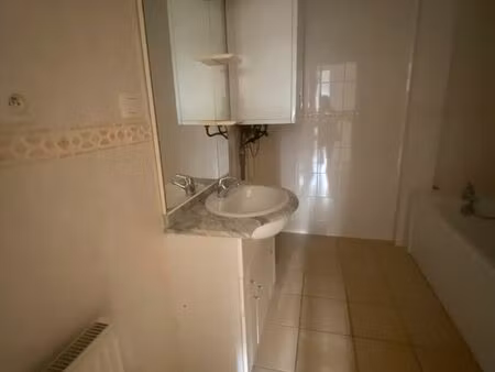 sance (71000) appartement à louer 4 pièce73 18 m2