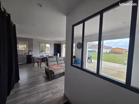maison 4 pièces 95 m²