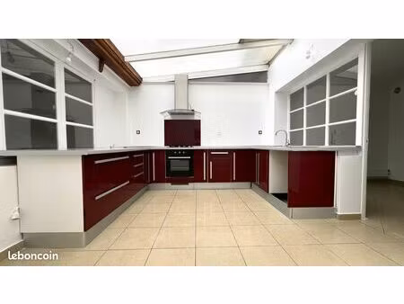 maison 4 pièces 95 m²