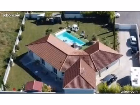 ? maison contemporaine de plain-pied – 131 m² habitables – précieux (8 min montbrison)