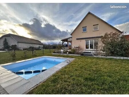 maison 7 pièces 130 m²