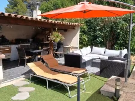 villa avec piscine + t2 indépendant + garage