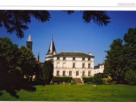 demeure de prestige avec possibilite de construire