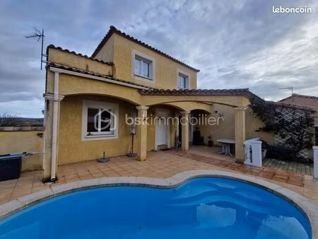 villa 8 pièces 165 m²