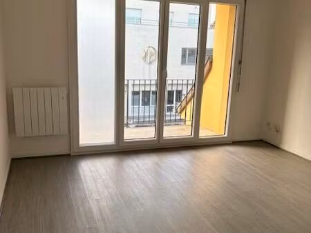 appartement - 3 pièces - 70m2 - garage - place de parking - cave