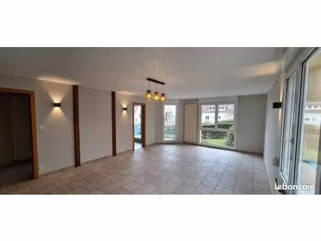 appartement 3 pièces – 91 m² – terrasse + balcon + parking