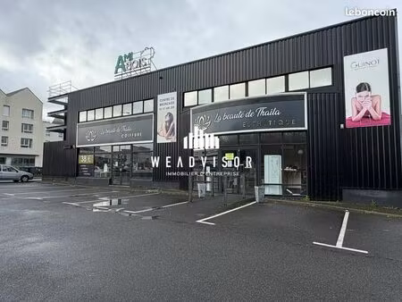 local commercial 450 m²