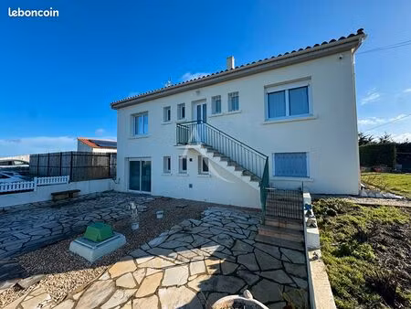 maison 7 pièces 163 m²