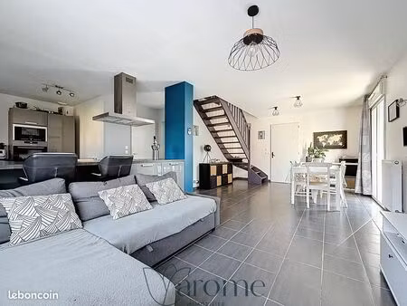 maison 5 pièces 107 m²