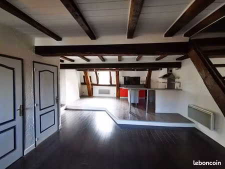 appartement t3 hyper centre