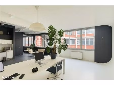 bureau 120 m²
