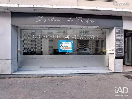 boutique 65 m² roissy-en-brie