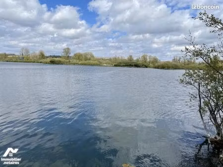 local divers 1519 m² conde folie