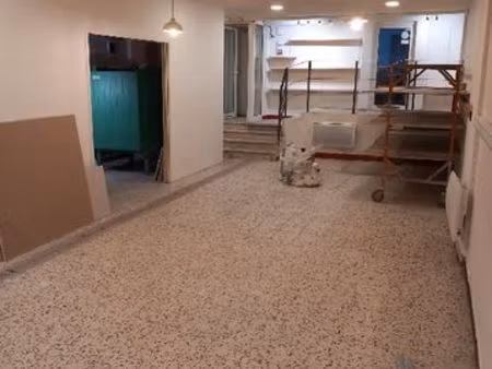 local commercial et artisanal