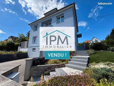 maison 8 pièces 178 m²