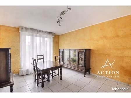 maison 5 pièces 93 m²