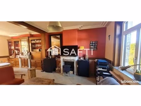 maison 9 pièces 166 m²