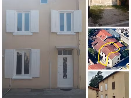 maison mitoyenne rénovée 5 pièces + 1 place de parking / vénissieux village