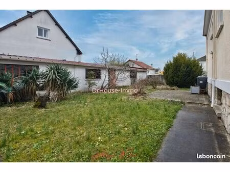 maison 6 pièces 150 m²