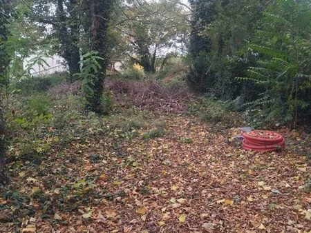 montmorency 95160 terrain magnifique au centre ville