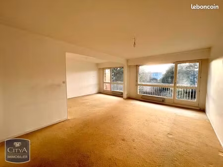 appartement 3 pièces 98 m²