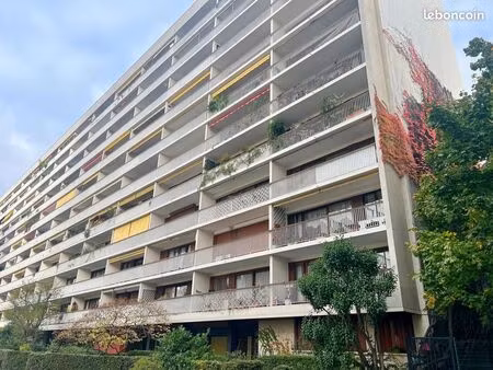 appartement 2 pièces 52 m²