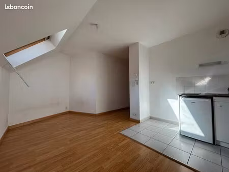 studio 1 pièce 20 m²
