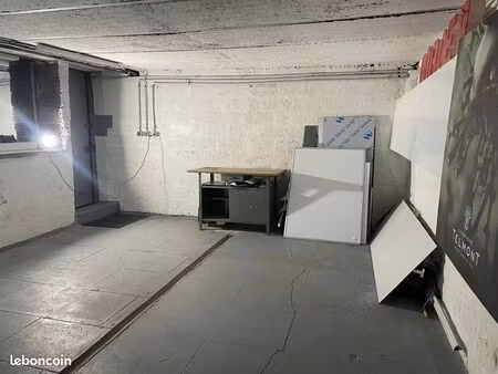 local commercial 29 m² persan