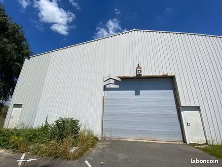 local 335 m² saint-herblain