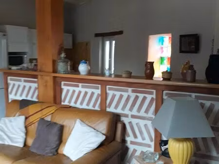 maison face au parc rochegude