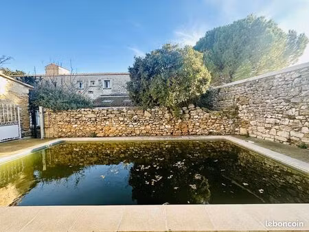 mas 5 pièces 180 m²