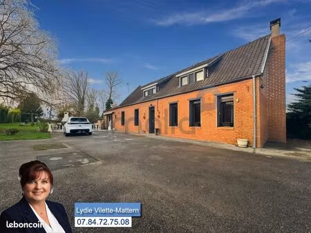 longère 8 pièces 160 m²