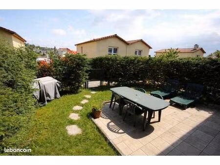 maison de ville 4 pièces 77 m²