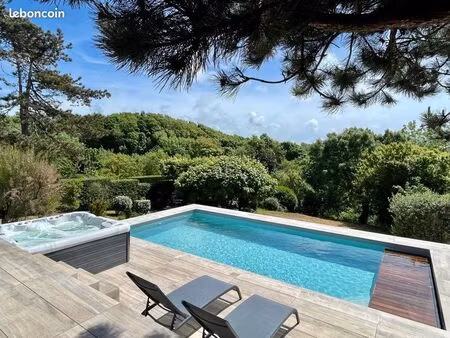 villa familiale avec piscine – 5 chambres – 160 m²