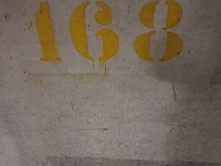 place de parking sous terrain avec portail électrique et vidéo surveillance situé dans le 