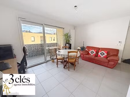 appartement 2 pièces 52 m²