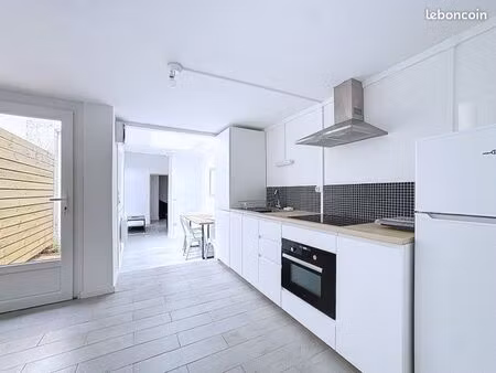 immeuble de rapport +11% brut / rénové sous décennale / direct propriétaire