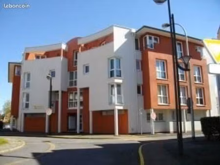 t1 bis limitrophe pau/lons