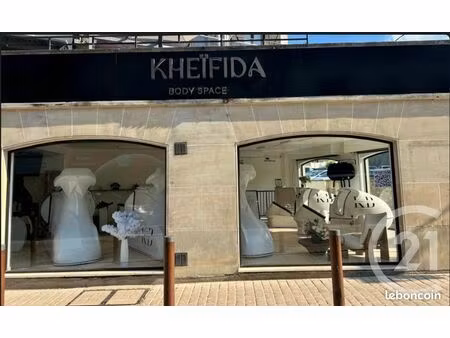 local commercial 107 m²