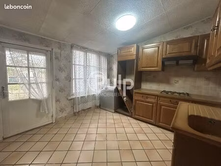 maison 6 pièces 60 m²