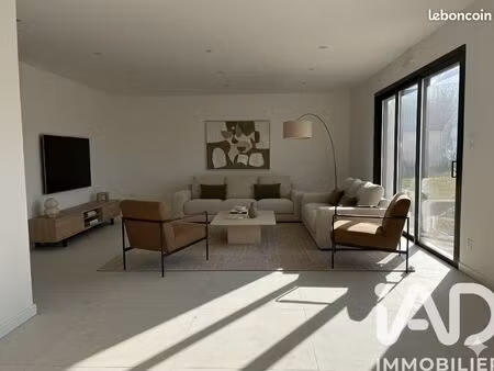 maison 6 pièces 127 m²