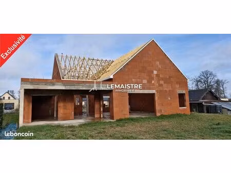 maison 1 pièce 135 m²