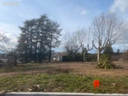 terrain constructible 1000m2