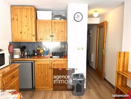 appartement 3 pièces 24 m²