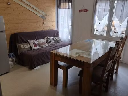 appartement meublé 45 m² – t3 – barèges