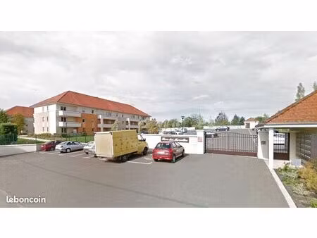 gourdon - t2 43 m2 avec balcon parking - spécial investisseur