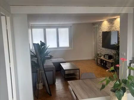 appartement 75m2 lorient centre - 2 chambres - garage + parking