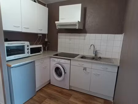 joli t2 meublé hyper centre