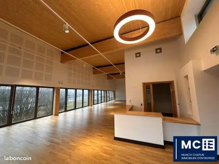 bureaux 505 m²