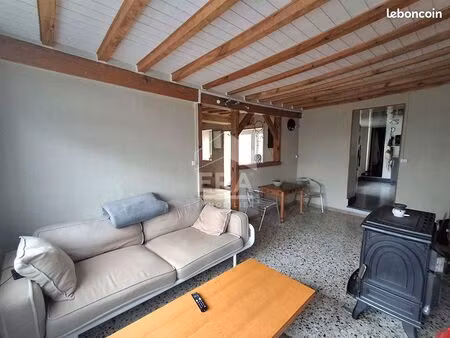 maison 6 pièces 85 m²